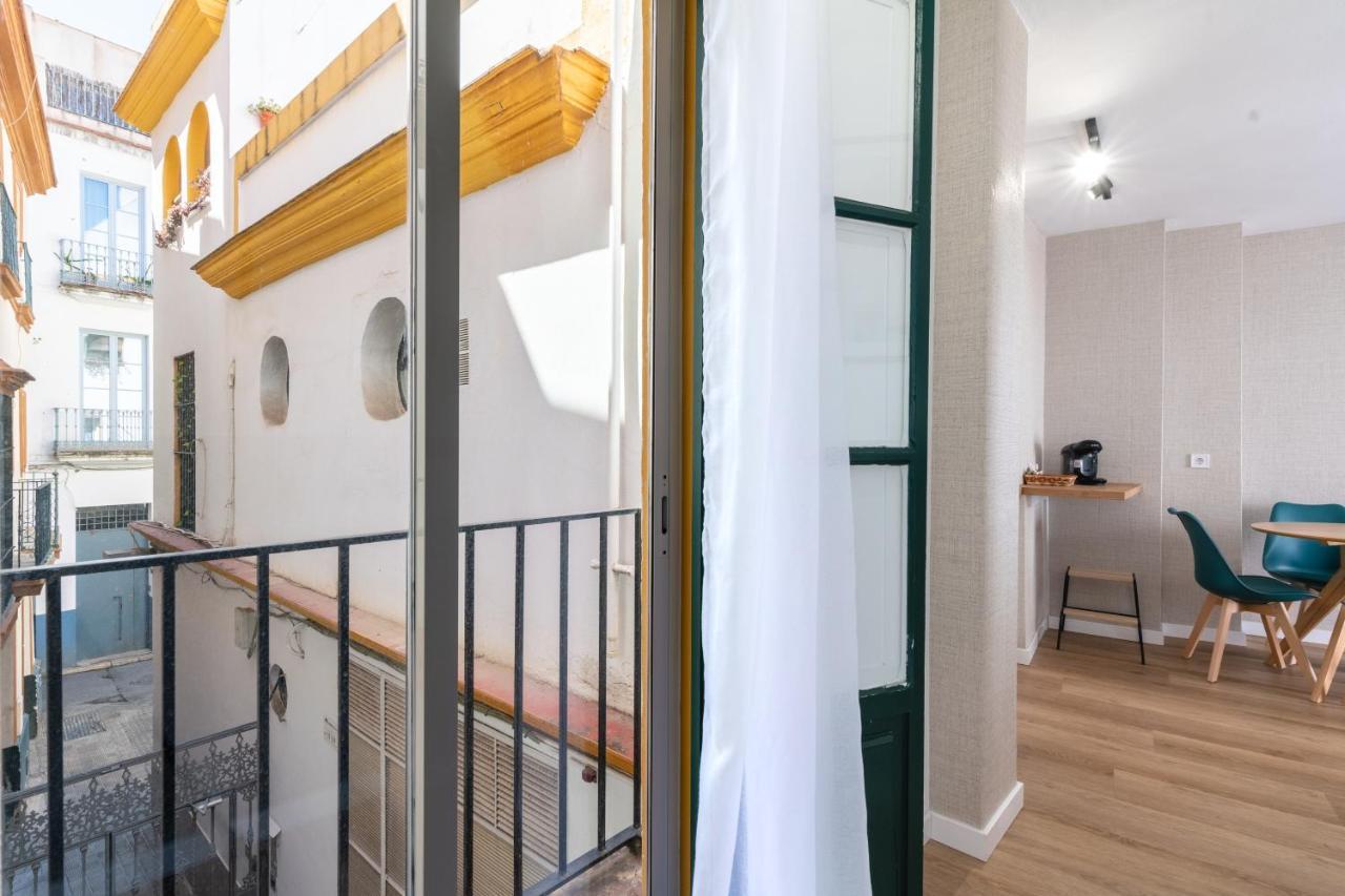 Bt Alfalfa Excelente Ubicacion Ideal Para Parejas Σεβίλλη Εξωτερικό φωτογραφία